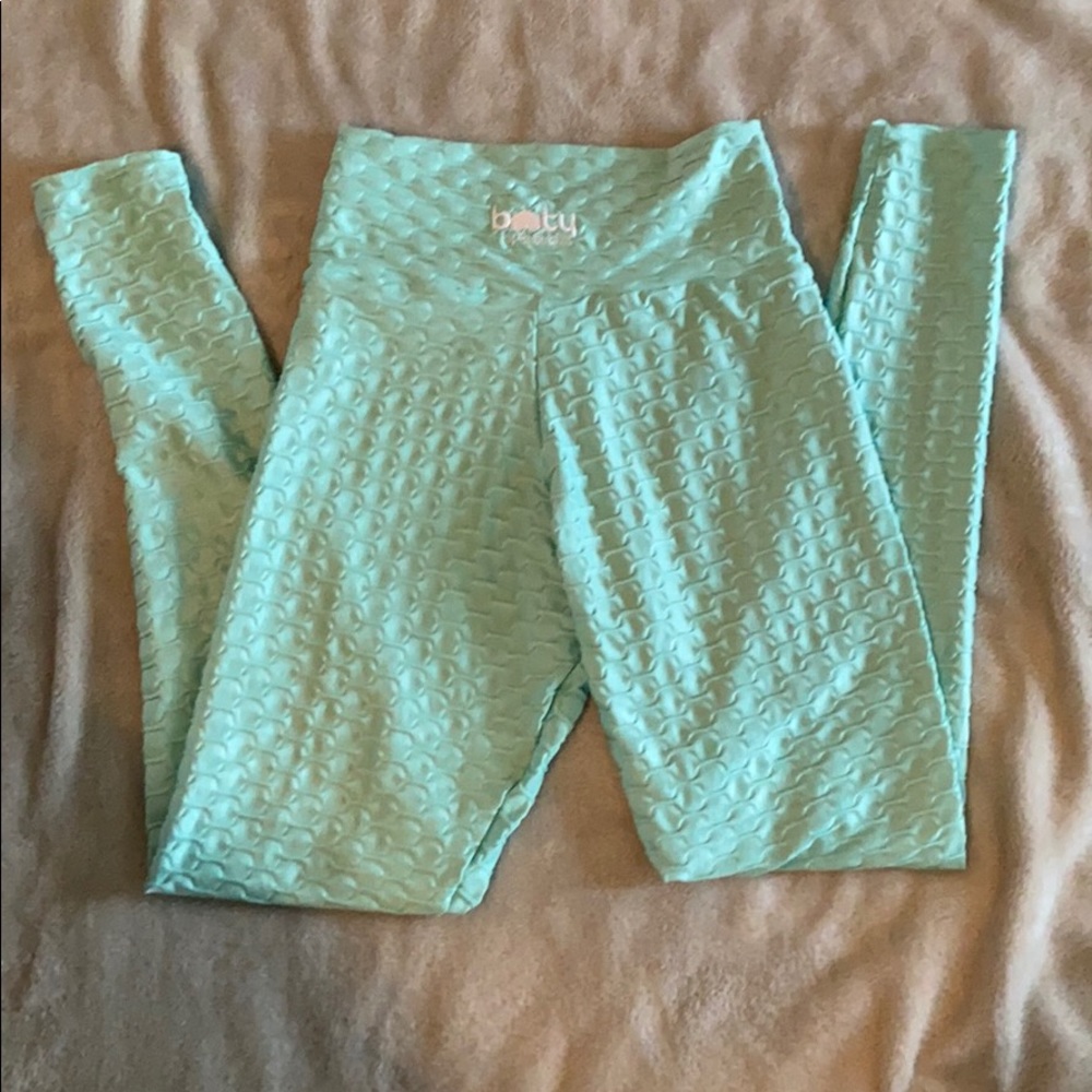 Chrome tropical booty by brabants leggings.